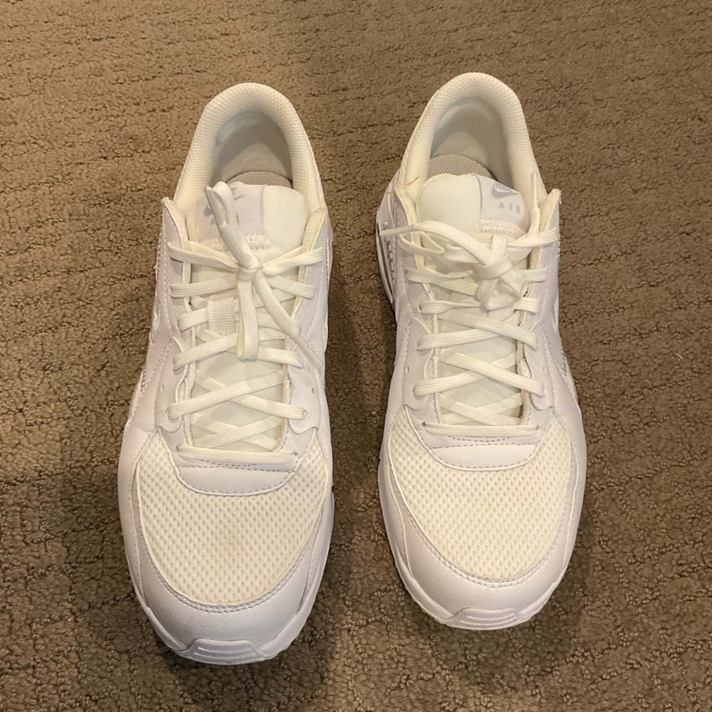 Nike Air Max Excee Women’s 9.5 White Pure Platinum